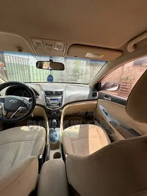 Hyundai Accent 2012 White