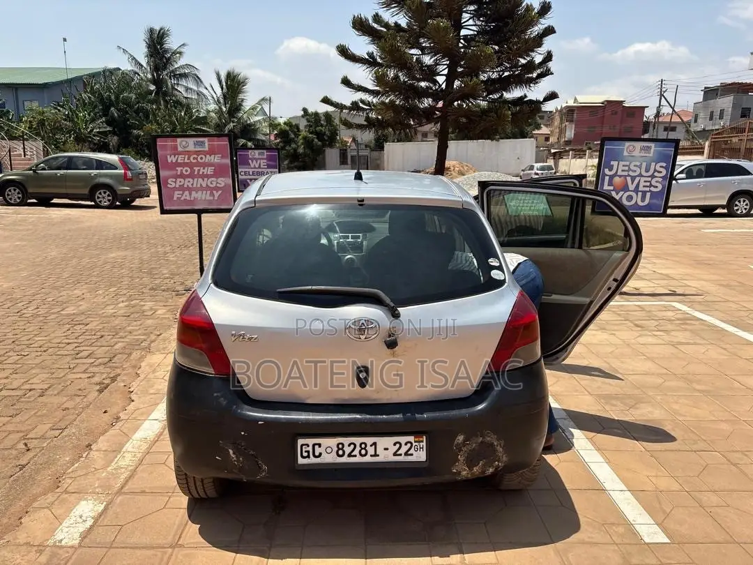 Toyota Vitz 1.0 FWD 3dr 2008 Silver