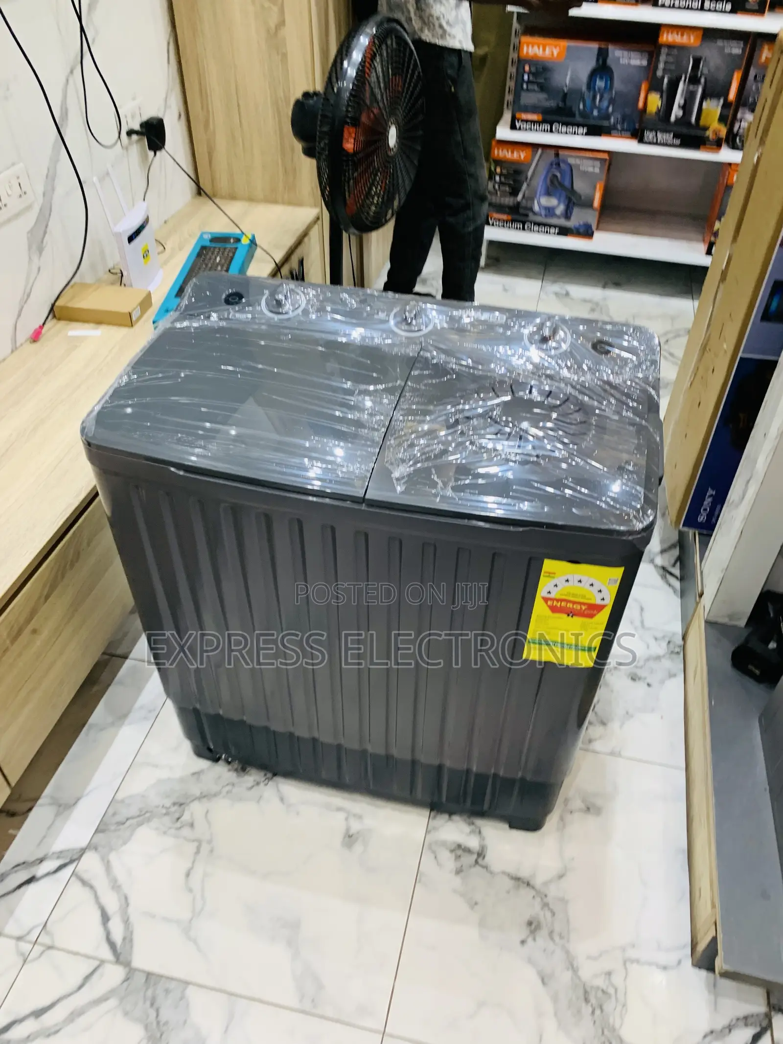 Authentic Black 11kg Topload Twintub Back.