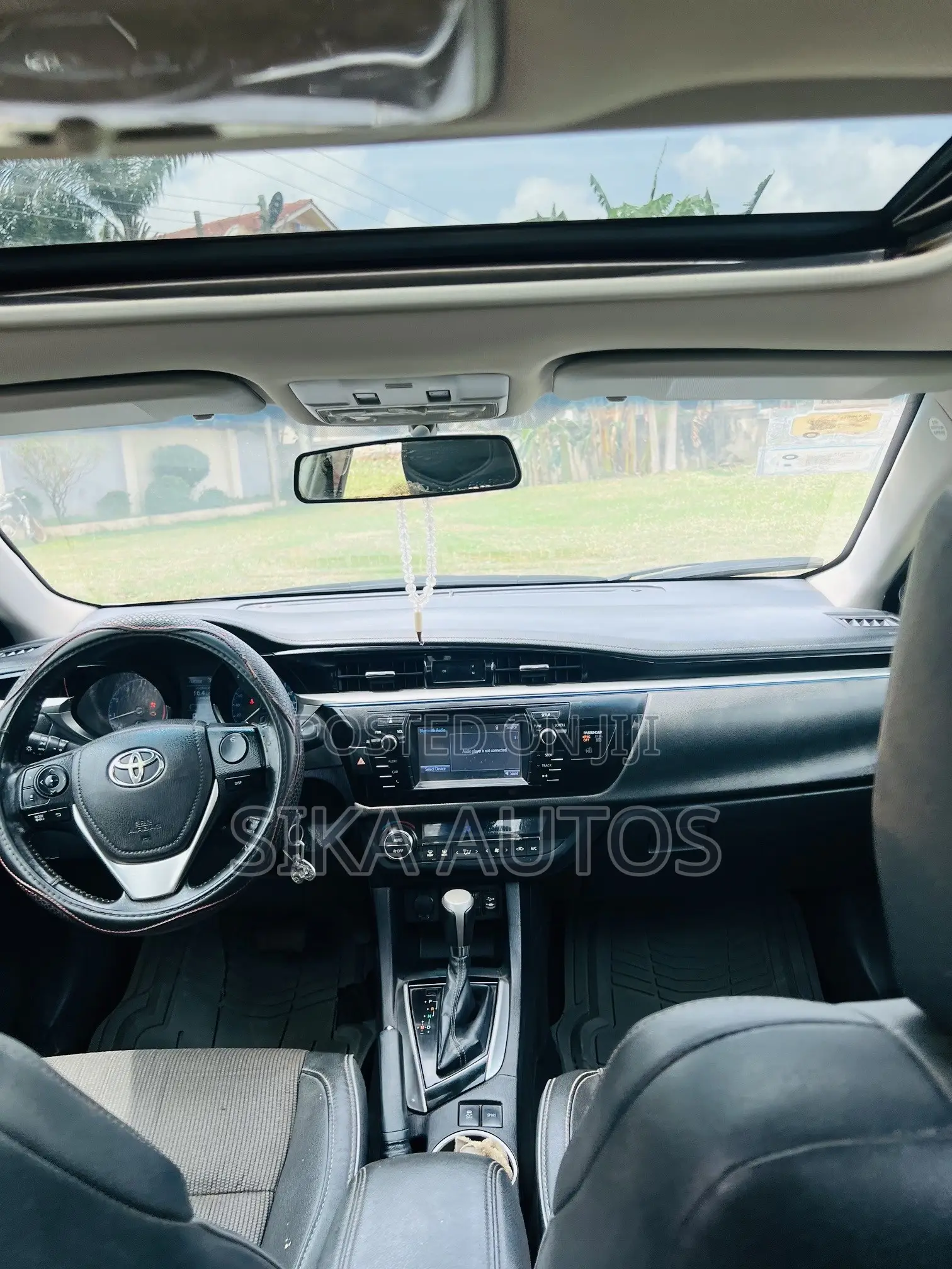 Toyota Corolla S 4dr Sedan (1.8L 4cyl CVT) 2015 White