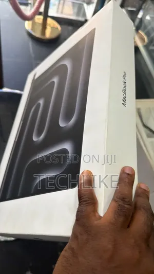 New Laptop Apple MacBook Pro 2026 M5 Pro 48GB Apple M5 Pro SSD 1T