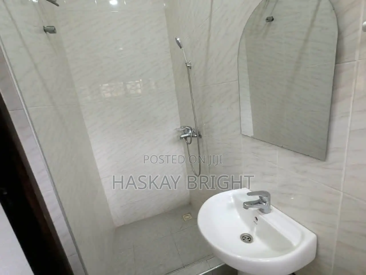 2bdrm Apartment in Achimota for rent