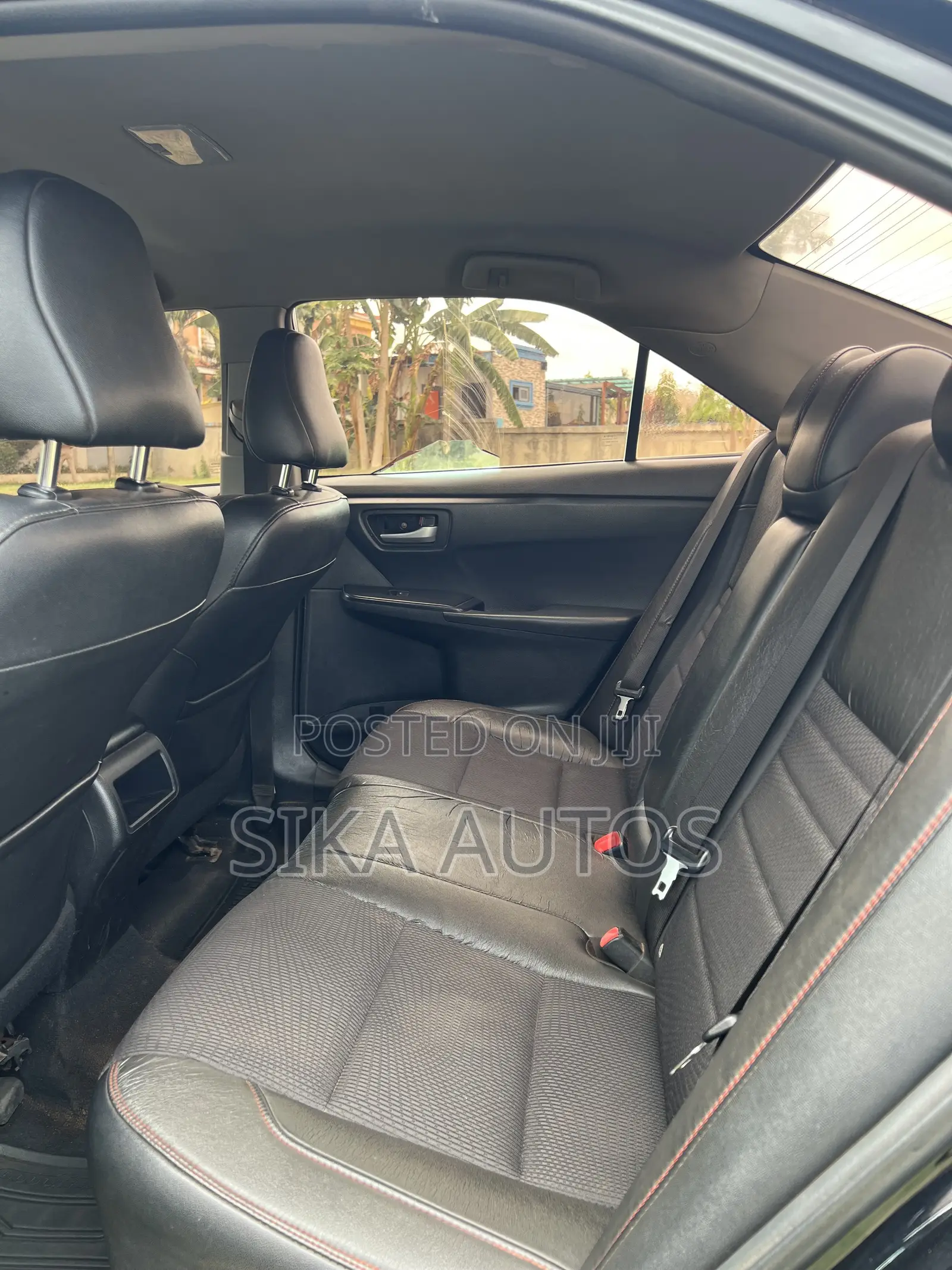Toyota Camry SE 4dr Sedan (2.5L 4cyl 6A) 2016 Black