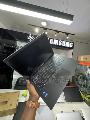 New Laptop MSI 16GB Intel Core i7 SSD 512GB