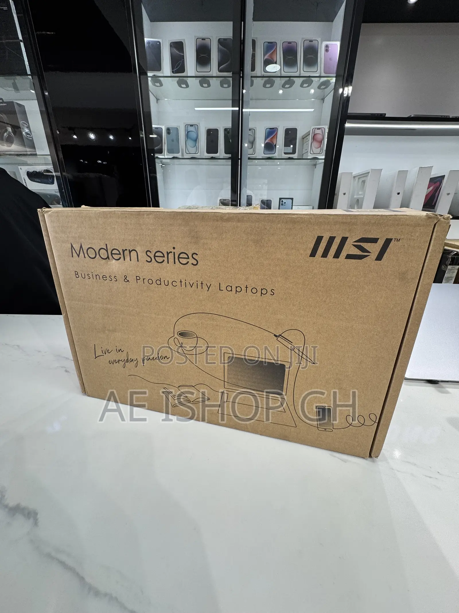 New Laptop MSI 16GB Intel Core i7 SSD 512GB