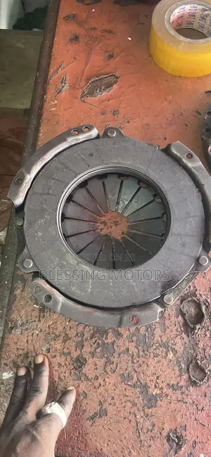 Toyota 3L Pressure Plate