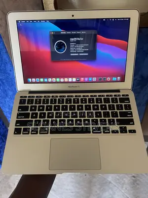 Laptop Apple MacBook Air 8GB Intel Core i5 SSD 128GB