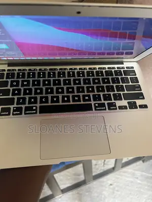 Laptop Apple MacBook Air 8GB Intel Core i5 SSD 128GB