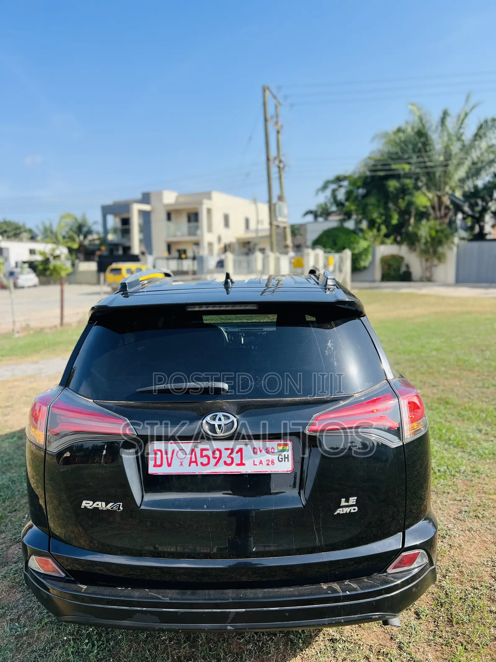 Toyota RAV4 LE 4dr SUV AWD (2.5L 4cyl 6A) 2018 Black