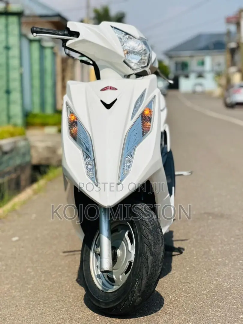 Piaggio Scooter 2020 White