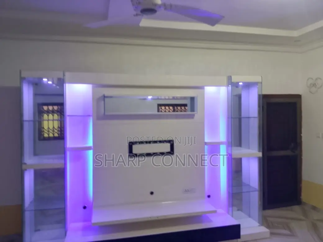 3bdrm House in Sharp-Connect, Bluetop Estate for rent