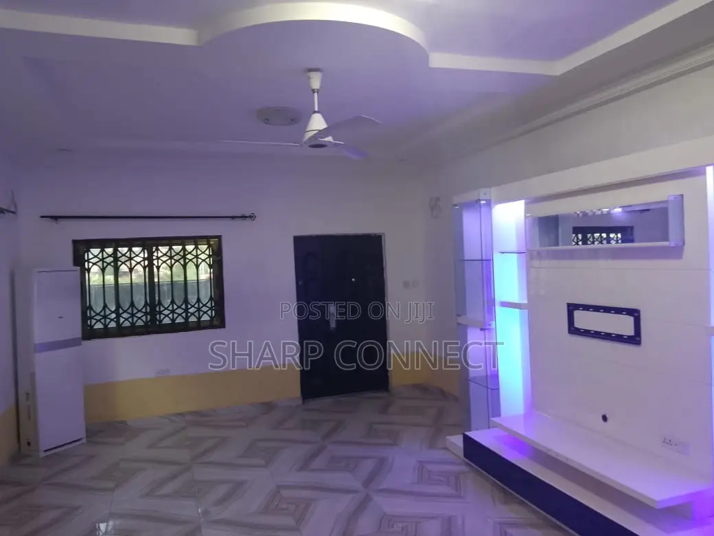 3bdrm House in Sharp-Connect, Bluetop Estate for rent