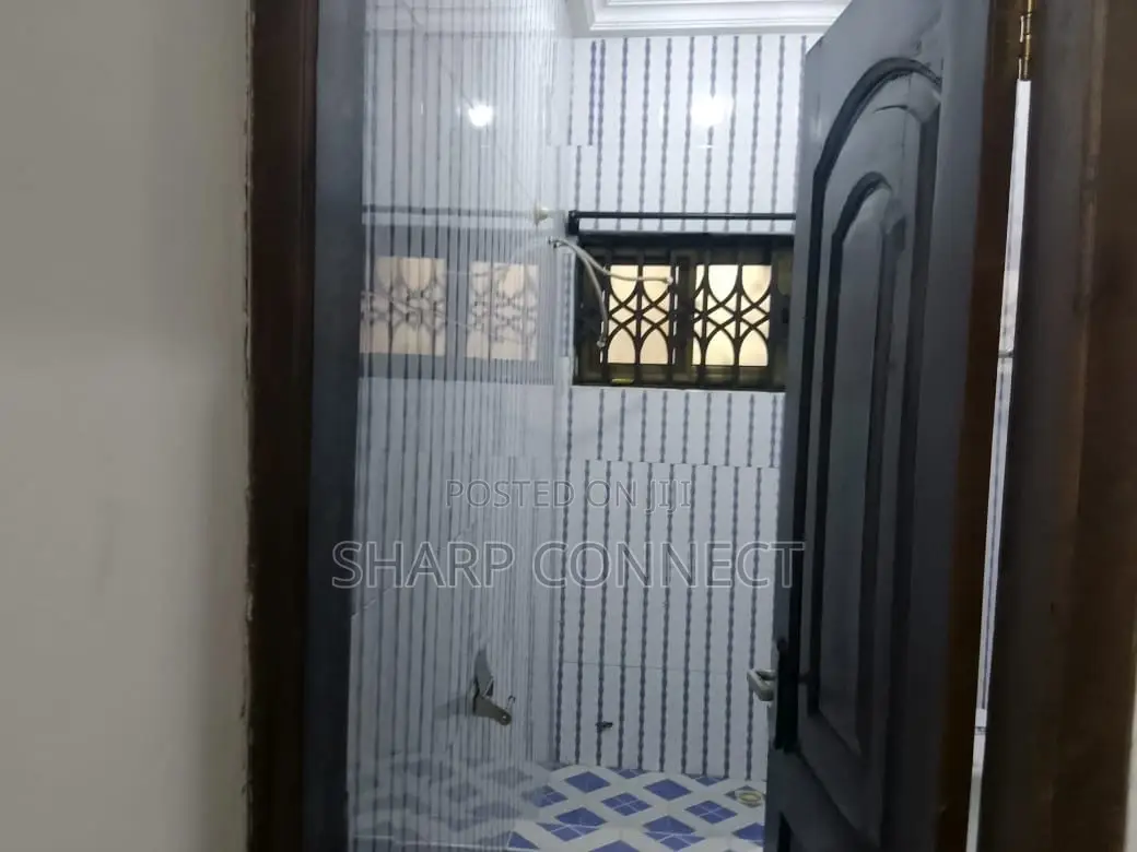 3bdrm House in Sharp-Connect, Bluetop Estate for rent
