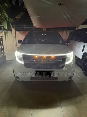 Ford Explorer XLT 4dr 4x4 (3.5L 6cyl 6A) 2012 White