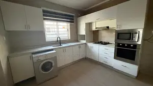 2bdrm House in Lakeside for rent