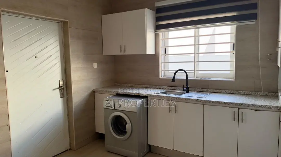 2bdrm House in Lakeside for rent