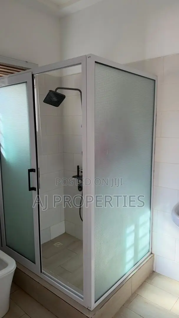 2bdrm House in Lakeside for rent