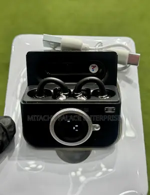 B64 True Wireless Earclips