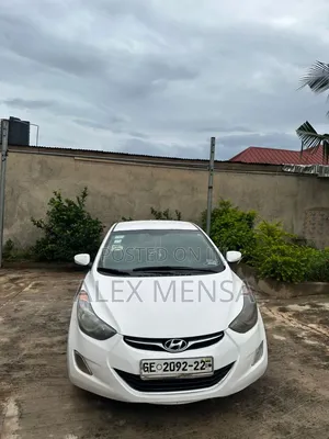 Hyundai Elantra 2013 White
