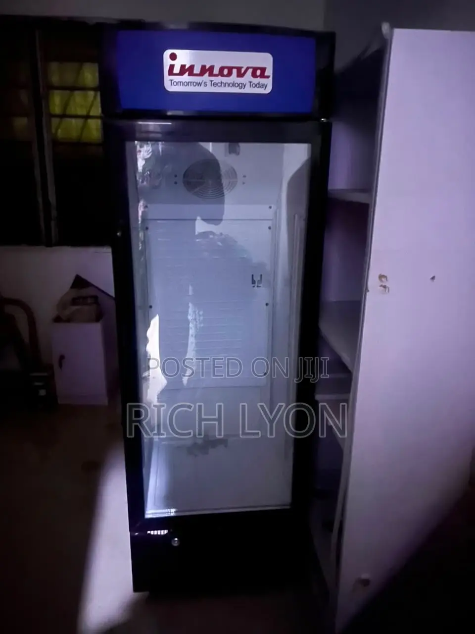 Display Fridge