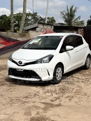 Toyota Vitz 1.3 AWD 3dr 2015 White