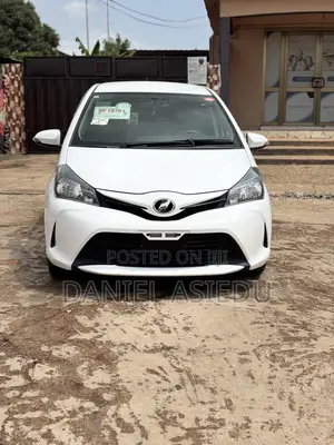 Toyota Vitz 1.3 AWD 3dr 2015 White