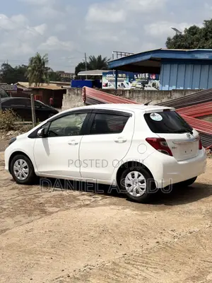 Toyota Vitz 1.3 AWD 3dr 2015 White
