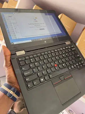 Laptop Lenovo Yoga 260 8GB Intel Core i5 SSD 256GB