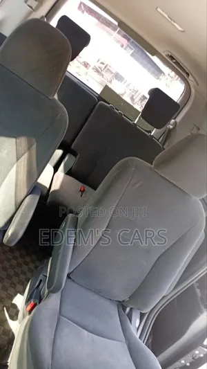 Toyota Voxy 2012 Black