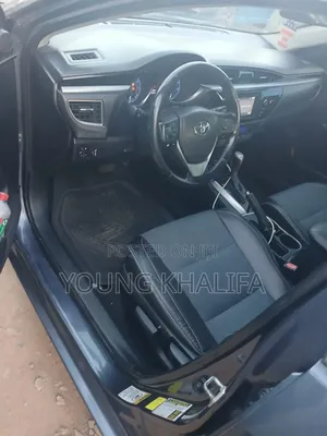 Toyota Corolla 2016 Blue