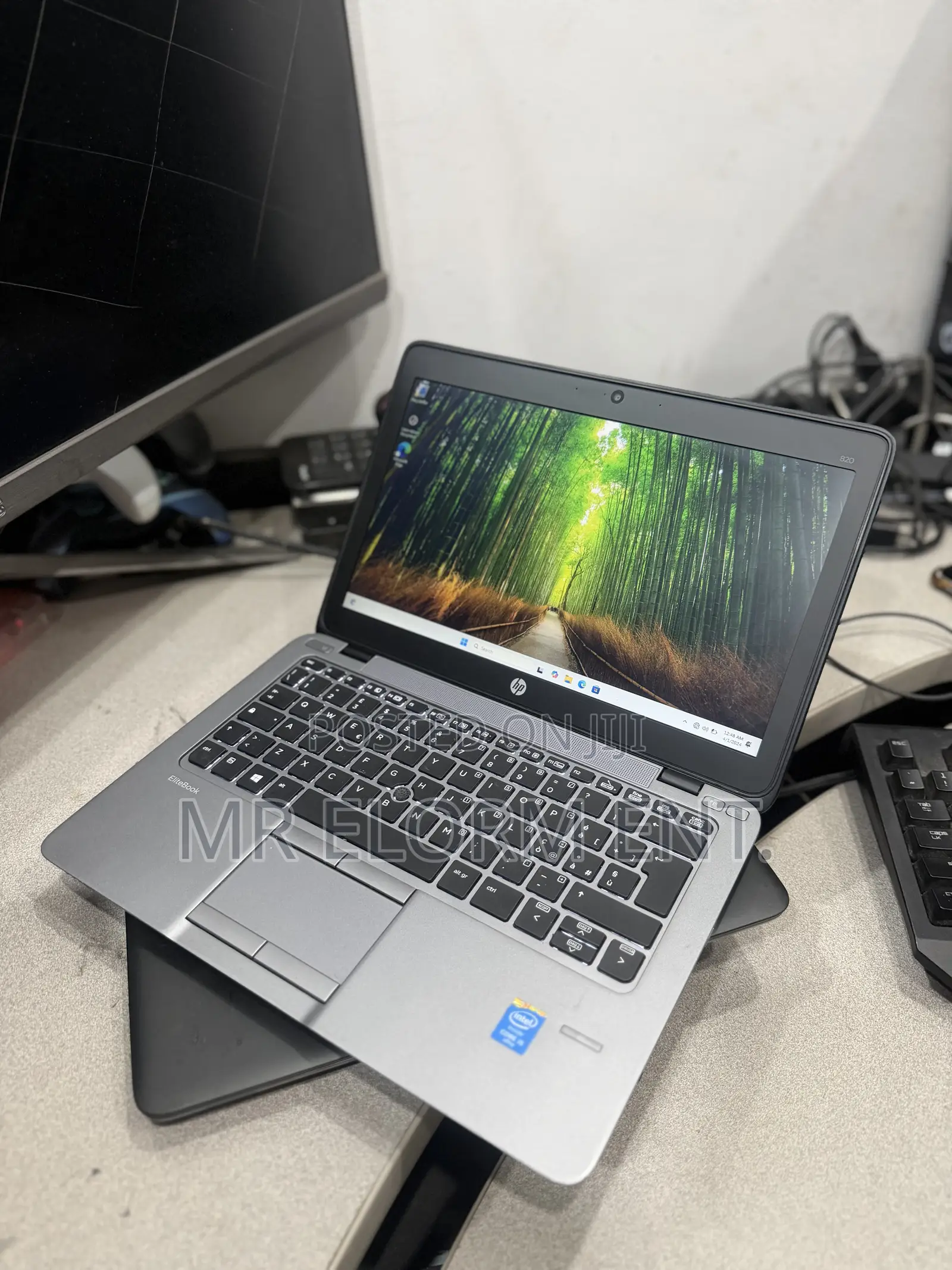 Laptop HP EliteBook 820 G2 8GB Intel Core i5 SSD 500GB