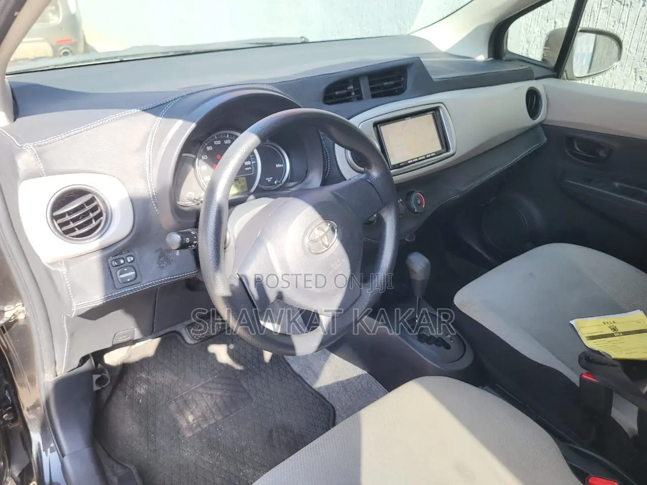 Toyota Vitz 1.3 AWD 3dr 2012 Black
