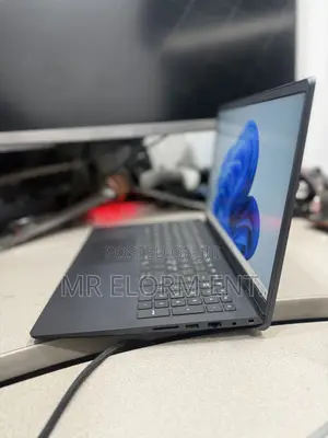 Laptop Dell Vostro 15 3515 8GB AMD Ryzen 5 SSD 256GB