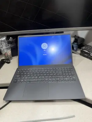 Laptop Dell Vostro 15 3515 8GB AMD Ryzen 5 SSD 256GB