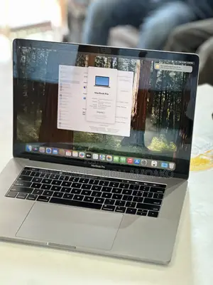 Laptop Apple MacBook Pro 2019 16GB Intel Core i9 SSHD+SSD 512GB