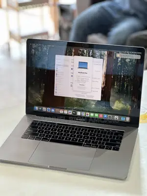 Laptop Apple MacBook Pro 2019 16GB Intel Core i9 SSHD+SSD 512GB