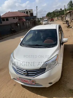 Nissan Versa 1.6 S Plus 4dr Sedan (1.6L 4cyl CVT) 2015 White