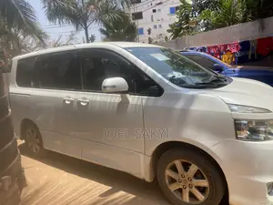 Toyota Voxy - Mini Van for Hiring!