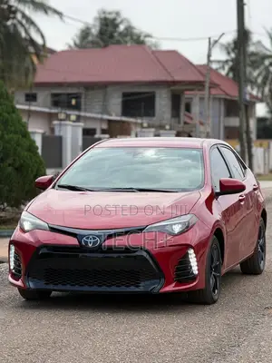 Toyota Corolla LE (1.8L 4cyl 2A) 2018 Red