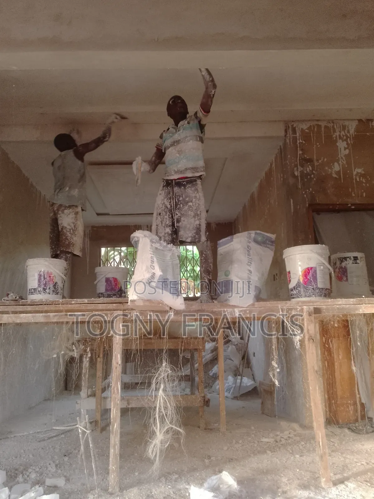 Professional Master For; Pop Ceiling,TV Stand,BAR, Decorating In&out.