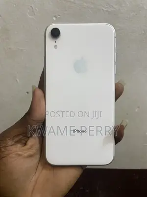 Apple iPhone XR 64 GB White