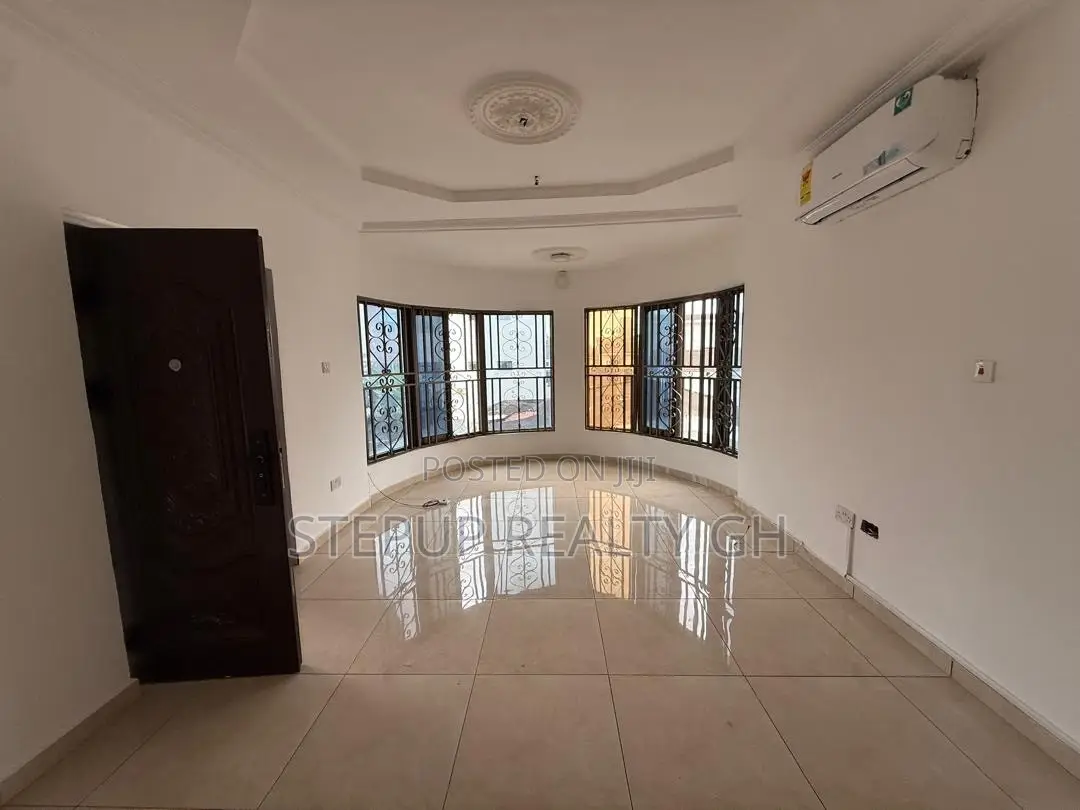 2bdrm Apartment in A&C Mall East Legon for rent
