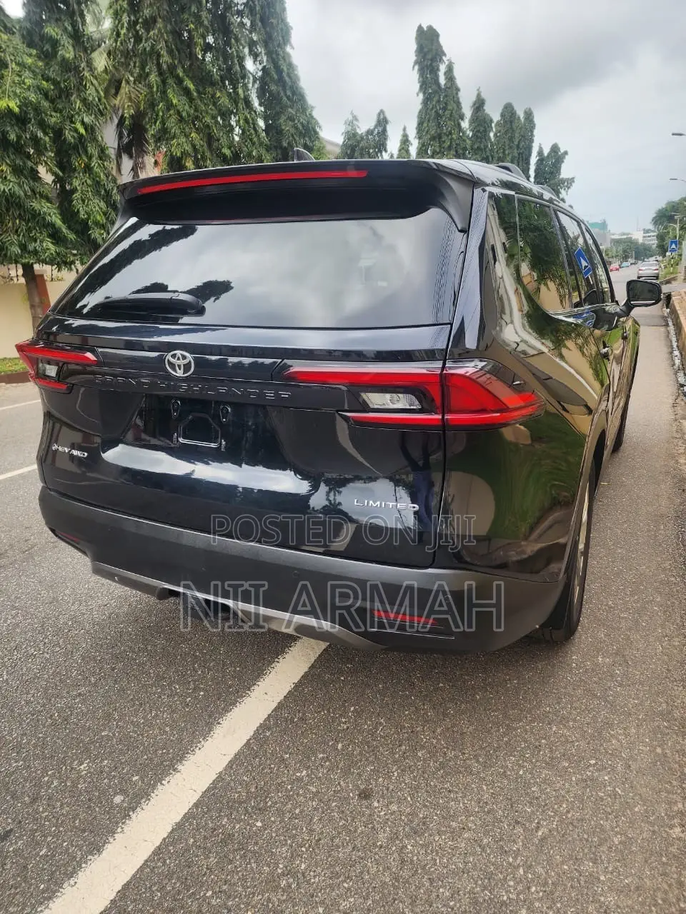Toyota Grand Highlander Hybrid 2025 Black