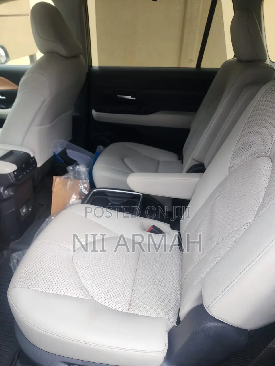 Toyota Grand Highlander Hybrid 2025 Black
