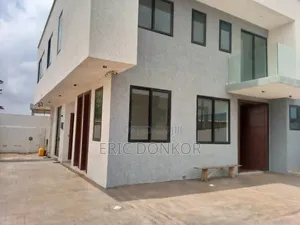3bdrm Duplex in Botwe School Juntion, Accra Metropolitan for rent