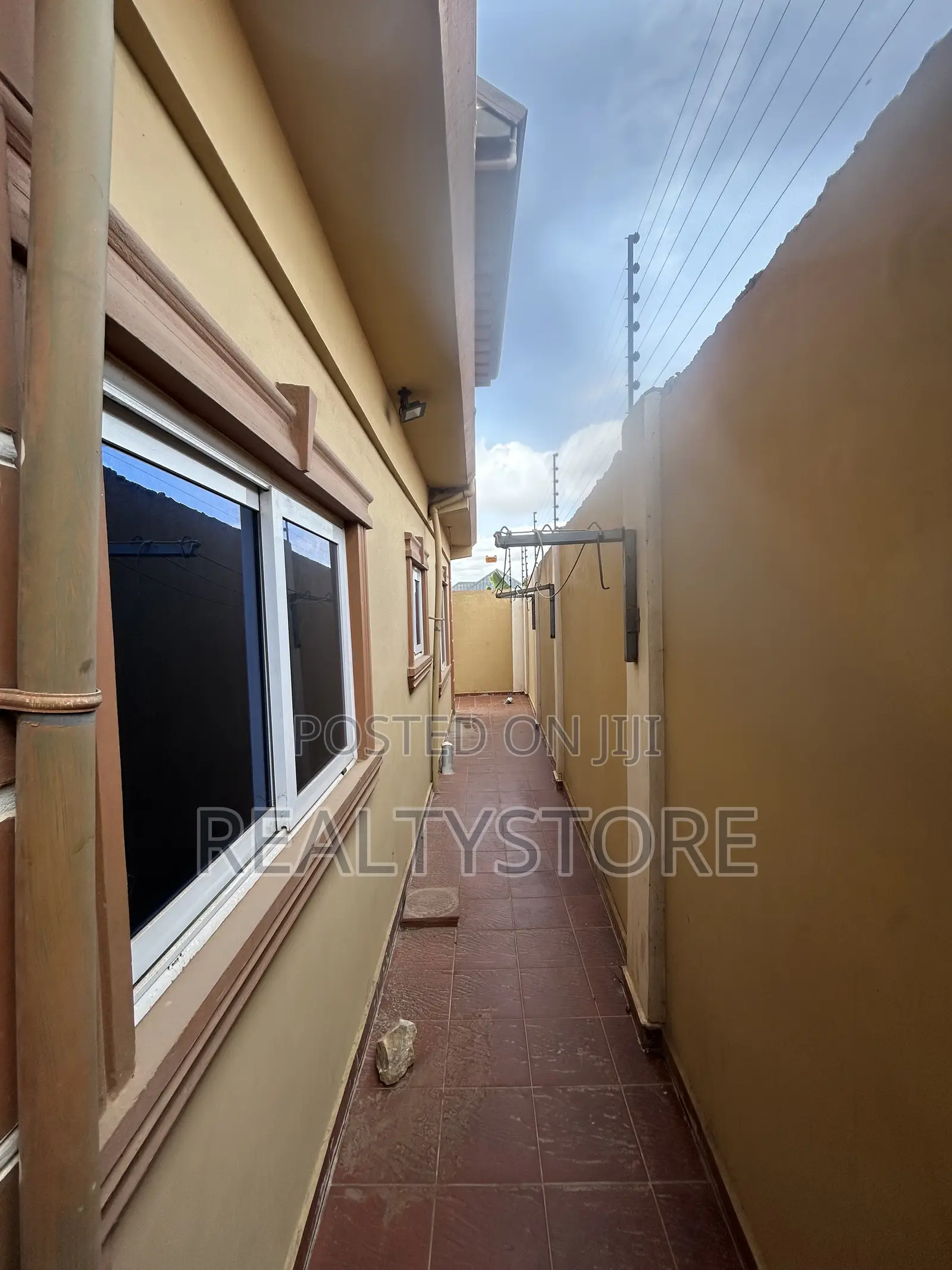 4bdrm House in Kwabenya , Franko, Accra Metropolitan for rent