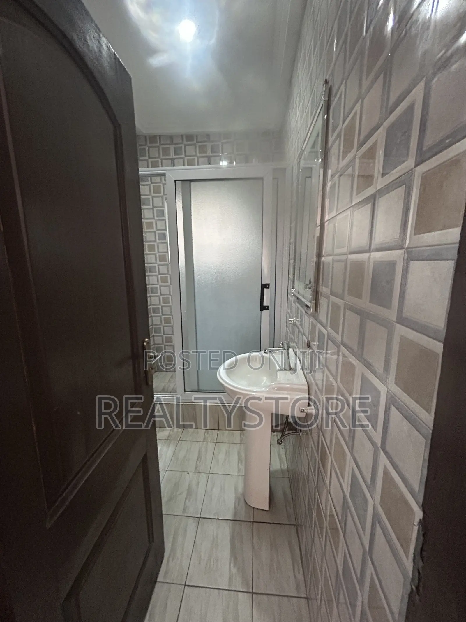 4bdrm House in Kwabenya , Franko, Accra Metropolitan for rent