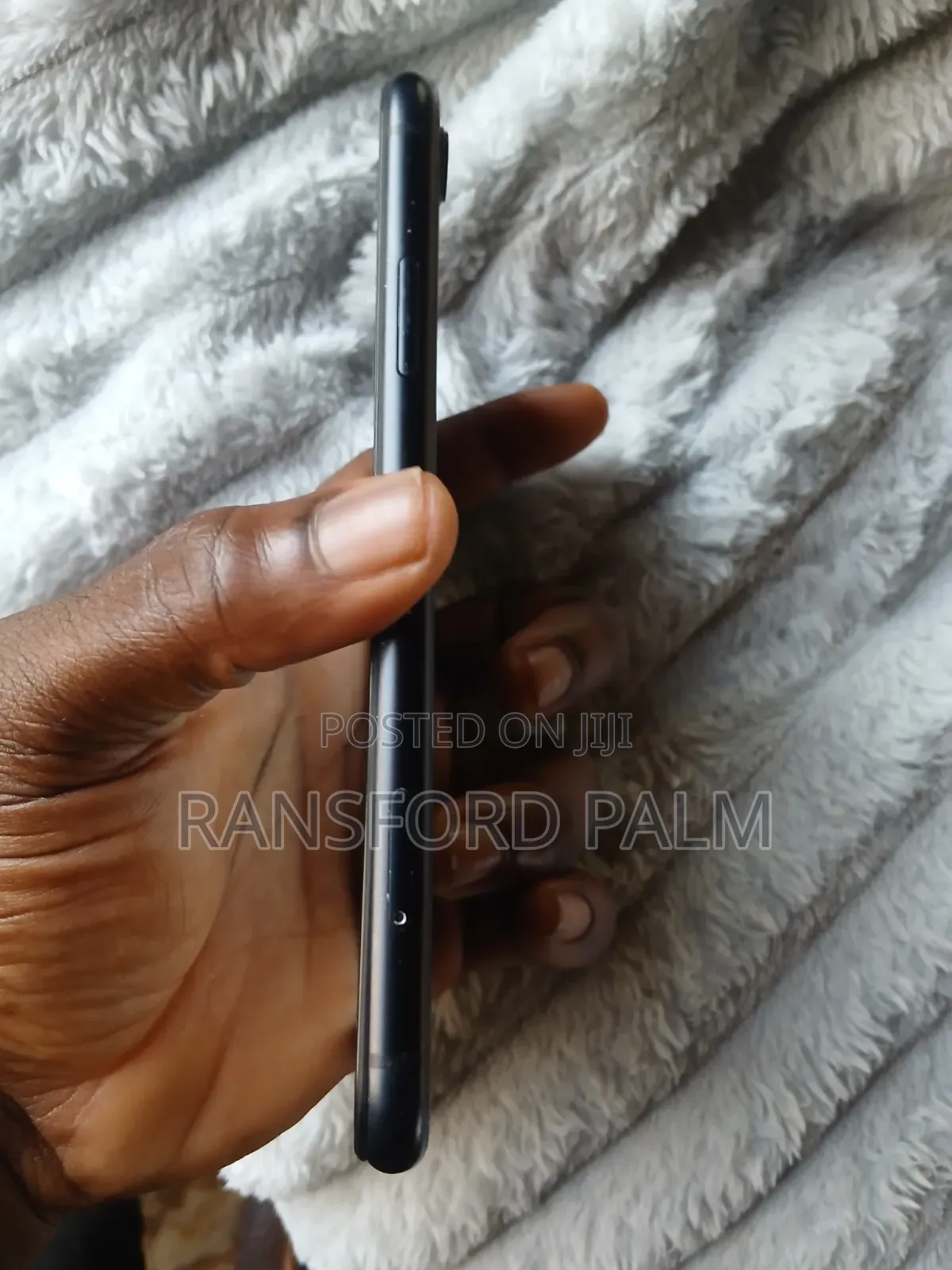 Apple iPhone XR 64 GB Black