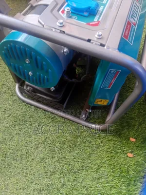 TOTAL GENERATOR 1200W Petrol Power Solution for Emergencies