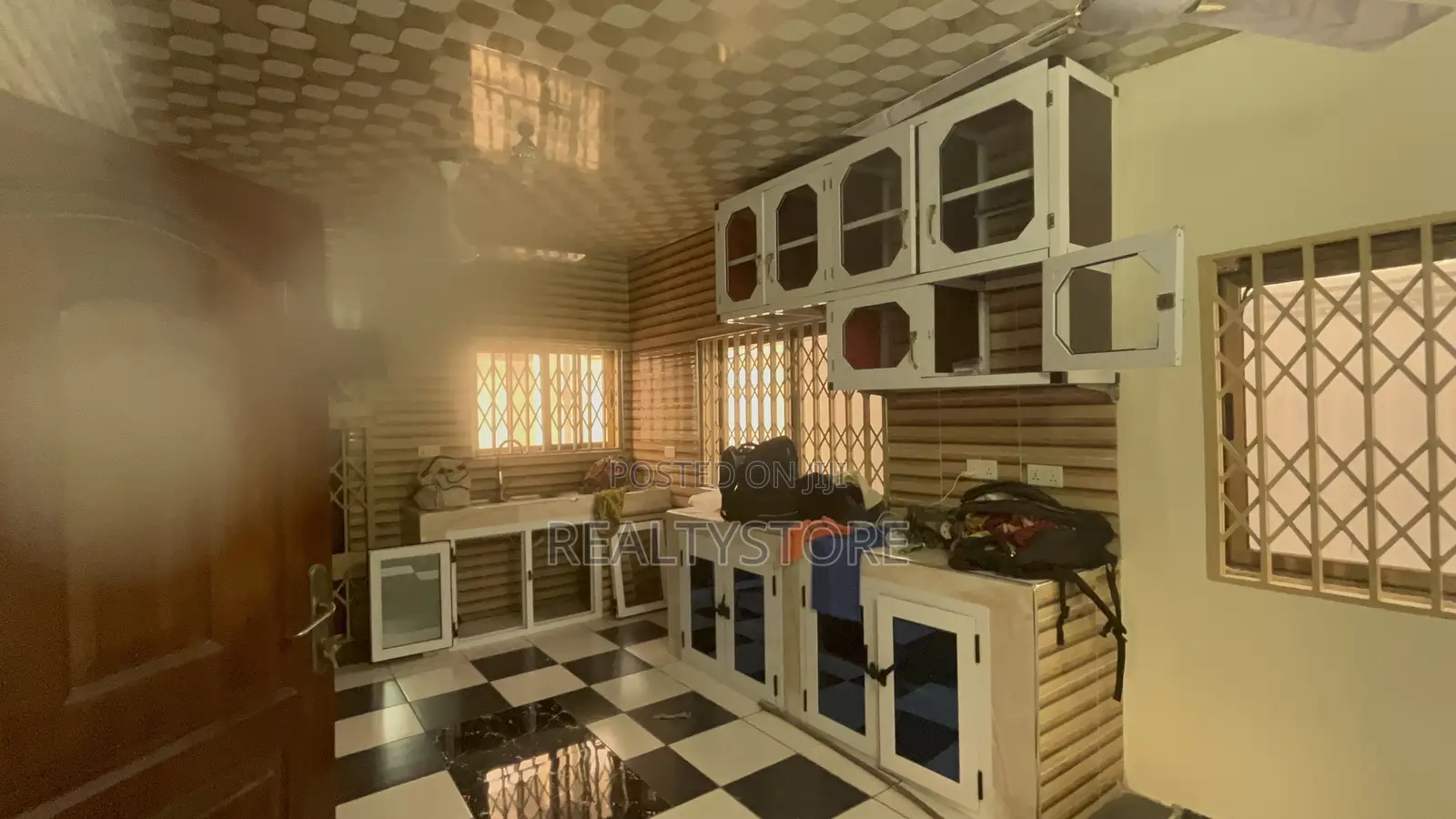 4bdrm House in Kwabenya Acp, Accra Metropolitan for rent